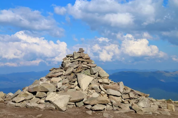 Foto Foi Tirada Nas Montanhas Dos Cárpatos Caminho Para Topo — Fotografia de Stock