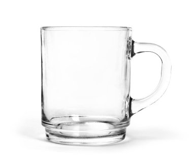 Bir fincan çay beyaz kopya alanı, beyaz arka plan üzerinde. Boş çay bardağı veya çay bardağı. Kesip nesne.