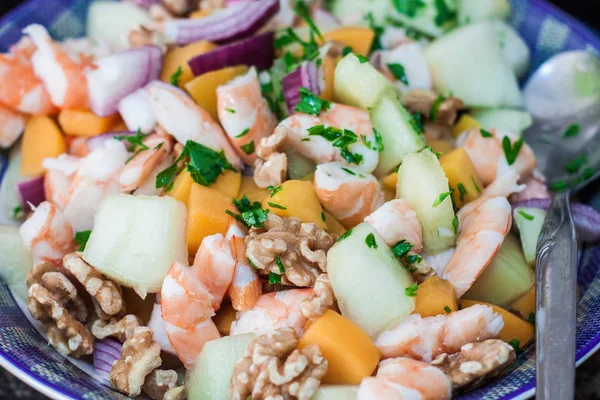 Salade de crevettes fraîches — Photo