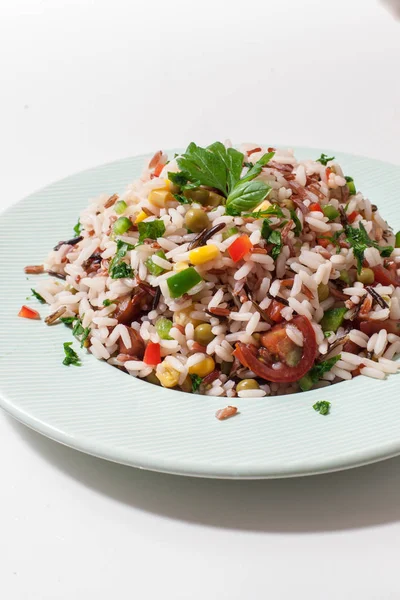 Salada de arroz caseira — Fotografia de Stock