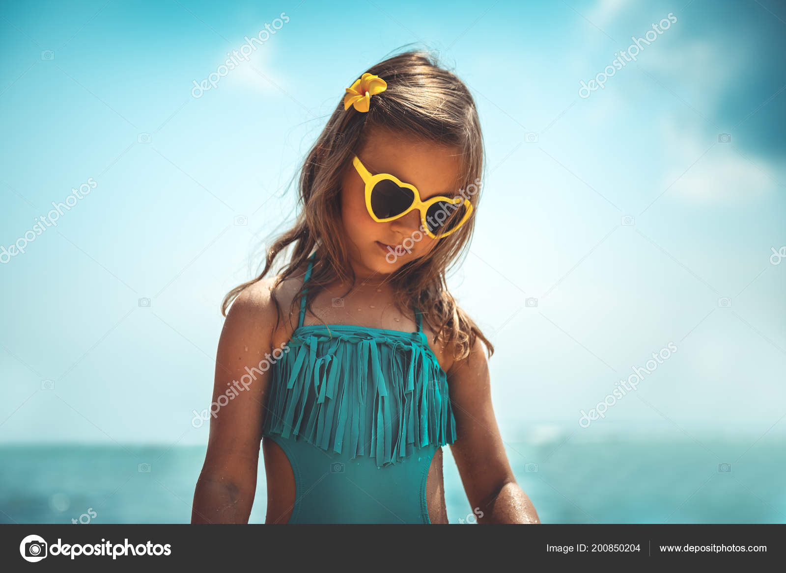 Portrait Cute Little Girl Beach Enjoying Happy Summer Vacation
