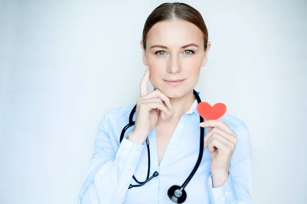 Portrait Cardiologist Doctor Serious Woman Wearing Medical Uniform Stethoscope Holding — Stock Photo, Image