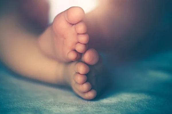 Closeup Photo Tiny Bare Feet Precious Little Baby Neborn Child — Stock Photo, Image