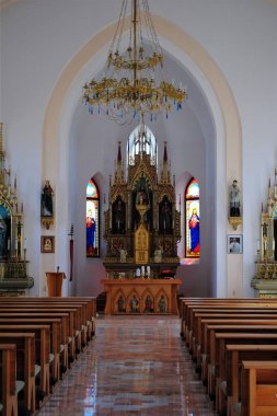 Kilisede papaz 