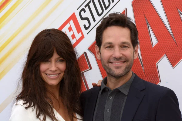 Giffoni Valle Piana, Sa, İtalya - 20 Temmuz 2018: Paul Rudd ve Evangeline Lilly Giffoni Festival 2018 - 20 Temmuz 2018 Giffoni Valle Piana, İtalya üzerinde Film 