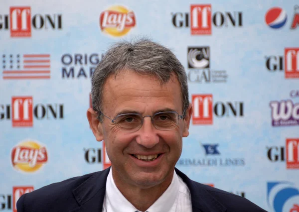 Giffoni Valle Piana, Sa, İtalya - 23 Temmuz 2018: Bakanı Sergio Costa adlı Giffoni Film Festivali 2018 - üzerinde 23 Temmuz 2018 Giffoni Valle Piana, İtalya 
