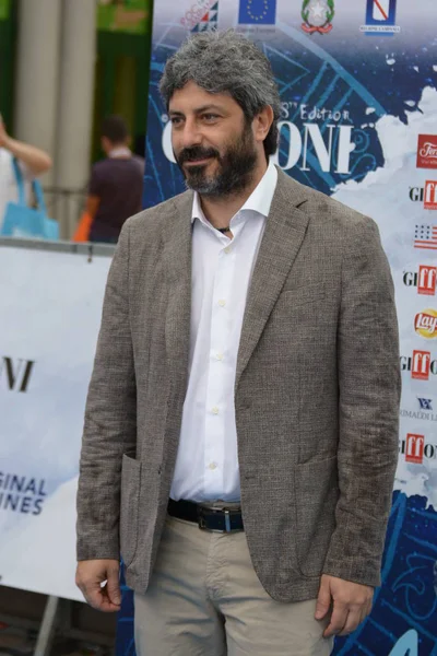 Giffoni Valle Piana, Sa, İtalya - 23 Temmuz 2018: Roberto Fico, Giffoni Film Festivali 2018 - üzerinde 23 Temmuz 2018 Giffoni Valle Piana, İtalya