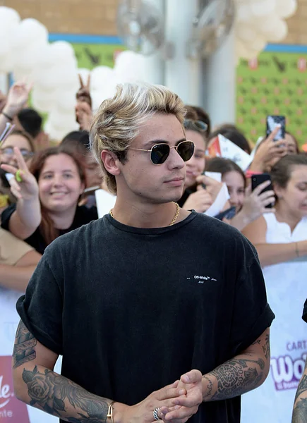 Giffoni Valle Piana, Sa, İtalya - 20 Temmuz 2018: Benji ve Fede Giffoni, Festival 2018 - 20 Temmuz 2018 Giffoni Valle Piana, İtalya üzerinde Film