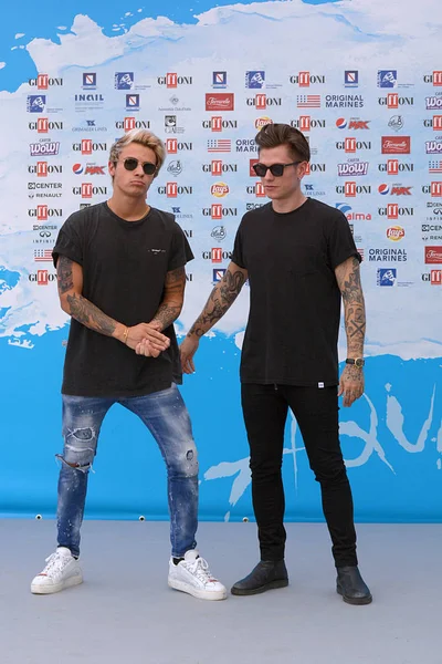 Giffoni Valle Piana, Sa, İtalya - 20 Temmuz 2018: Benji ve Fede Giffoni, Festival 2018 - 20 Temmuz 2018 Giffoni Valle Piana, İtalya üzerinde Film