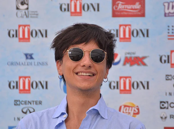 Giffoni Valle Piana, Sa, İtalya - 27 Temmuz 2018: Niccolo 'Moriconi takma adı Ultimo Giffoni Film Festivali 2018 - 27 Temmuz 2018 tarihinde Giffoni Valle Piana, İtalya 