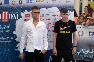 Giffoni Valle Piana, Sa, İtalya - 26 Temmuz 2018: Vegas Jones ve Quentin40 adlı Giffoni üzerinde 26 Temmuz 2018 Giffoni Valle Piana, İtalya Festivali 2018 - Film 