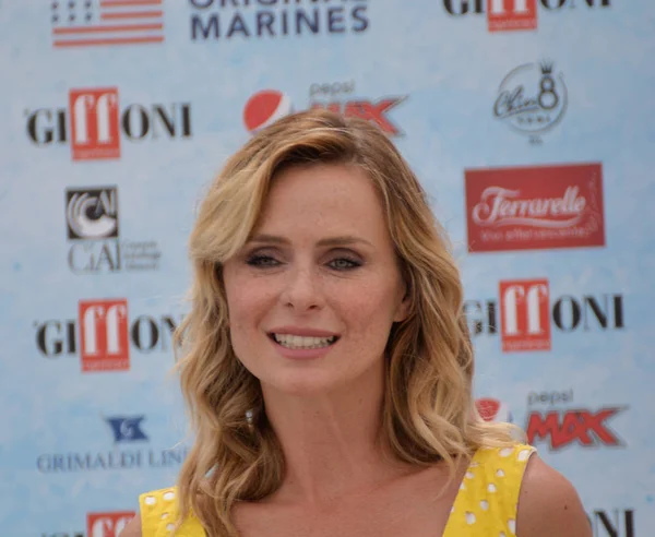 Giffoni Valle Piana, Sa, İtalya - 24 Temmuz 2018: Serena Autieri, Giffoni Film Festivali 2018 - üzerinde 24 Temmuz 2018 Giffoni Valle Piana, İtalya 