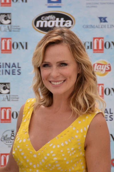 Giffoni Valle Piana, Sa, İtalya - 24 Temmuz 2018: Serena Autieri, Giffoni Film Festivali 2018 - üzerinde 24 Temmuz 2018 Giffoni Valle Piana, İtalya 