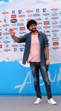 Giffoni Valle Piana, Sa, İtalya - 27 Temmuz 2018: Alessandro Siani, Giffoni Film Festivali 2018 - üzerinde 27 Temmuz 2018 Giffoni Valle Piana, İtalya 