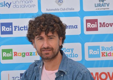 Giffoni Valle Piana, Sa, İtalya - 27 Temmuz 2018: Alessandro Siani, Giffoni Film Festivali 2018 - üzerinde 27 Temmuz 2018 Giffoni Valle Piana, İtalya 