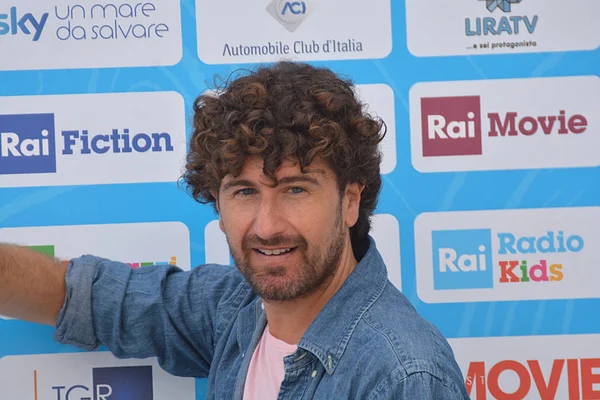 Giffoni Valle Piana, Sa, İtalya - 27 Temmuz 2018: Alessandro Siani, Giffoni Film Festivali 2018 - üzerinde 27 Temmuz 2018 Giffoni Valle Piana, İtalya 