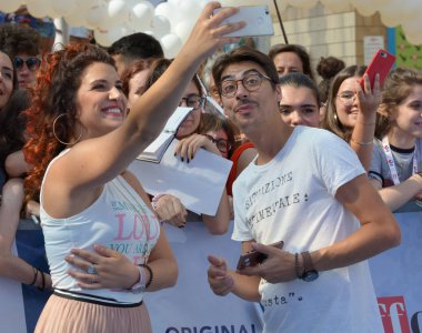 Giffoni Valle Piana, Sa, İtalya - 20 Temmuz 2018: Ben üzerinde 20 Temmuz 2018 Giffoni Valle Piana, İtalya Giffoni Film Festivali 2018 - Soldi Spicci 