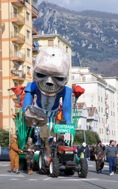 İtalya: Giffoni Valle Piana, 3 Mart 2019 yılında karnaval.