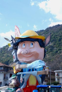 İtalya: Giffoni Valle Piana, 3 Mart 2019 yılında karnaval.