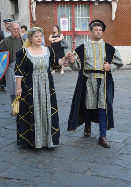 İtalya : Kutsal Diken armağanı için Giffoni Valle Piana'da tarihi alayı ve ortaçağ festivali, 14 Temmuz 2019.