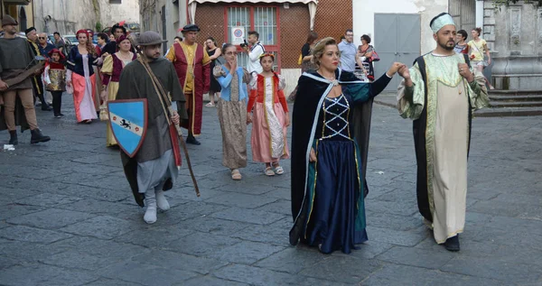 Italien Historisk Procession Och Medeltida Festival Giffoni Valle Piana För — Stockfoto