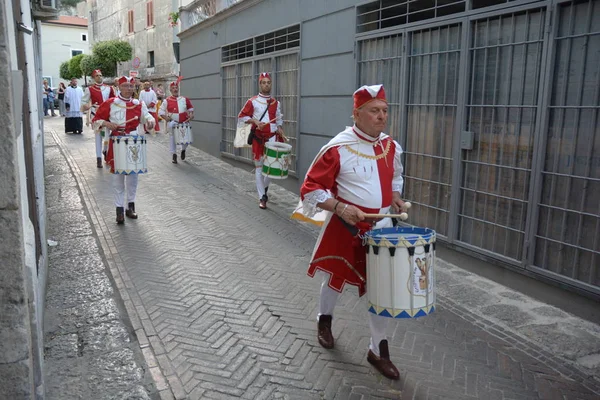 Italien Historisk Procession Och Medeltida Festival Giffoni Valle Piana För — Stockfoto