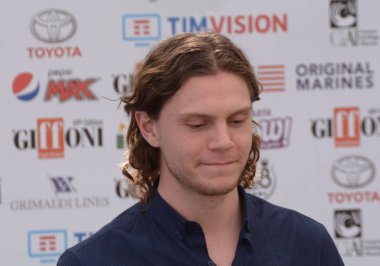 Giffoni Valle Piana, Sa, İtalya - 23 Temmuz 2019 : Evan Peters Giffoni Film Festivali'nde 2019 - 23 Temmuz 2019'da Giffoni Valle Piana, İtalya.