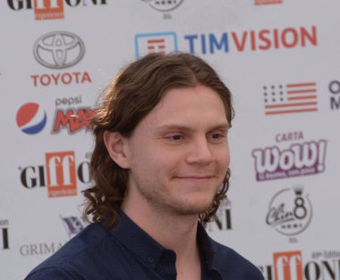 Giffoni Valle Piana, Sa, İtalya - 23 Temmuz 2019 : Evan Peters Giffoni Film Festivali'nde 2019 - 23 Temmuz 2019'da Giffoni Valle Piana, İtalya.