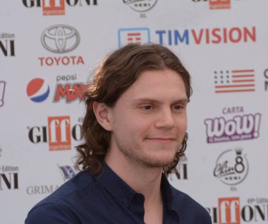 Giffoni Valle Piana, Sa, İtalya - 23 Temmuz 2019 : Evan Peters Giffoni Film Festivali'nde 2019 - 23 Temmuz 2019'da Giffoni Valle Piana, İtalya.