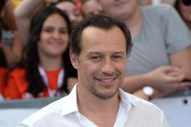 Giffoni Valle Piana, Sa, İtalya - 24 Temmuz 2019 : Stefano Accorsi Giffoni Film Festivali'nde 2019 - 24 Temmuz 2019'da Giffoni Valle Piana, İtalya.