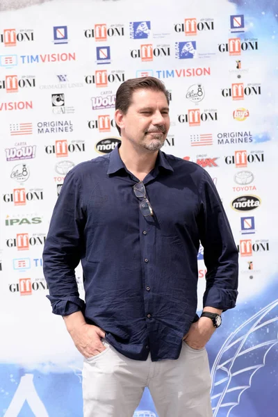 ギフォニ ヴァッレ ピアナ イタリア 2019年7月21日 ジフォニ映画祭2019でセルジオ パブロス 2019年7月21日 イタリア ギフォニ — ストック写真