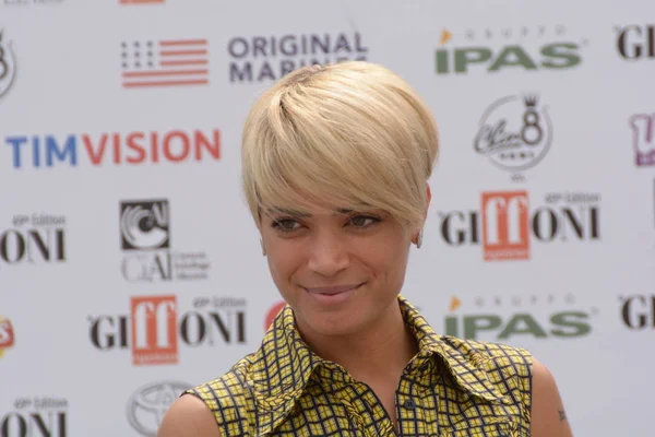 Giffoni Valle Piana, Sa, İtalya - 20 Temmuz 2019 : Elodie Giffoni Film Festivali'nde 2019 - 20 Temmuz 2019'da Giffoni Valle Piana, İtalya.