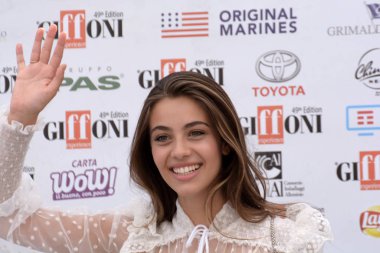 Giffoni Valle Piana, Sa, İtalya - 20 Temmuz 2019 : Elisa Visari Giffoni Film Festivali'nde 2019 - 20 Temmuz 2019'da Giffoni Valle Piana, İtalya.