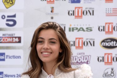 Giffoni Valle Piana, Sa, İtalya - 20 Temmuz 2019 : Elisa Visari Giffoni Film Festivali'nde 2019 - 20 Temmuz 2019'da Giffoni Valle Piana, İtalya.