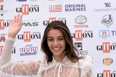 Giffoni Valle Piana, Sa, İtalya - 20 Temmuz 2019 : Elisa Visari Giffoni Film Festivali'nde 2019 - 20 Temmuz 2019'da Giffoni Valle Piana, İtalya.