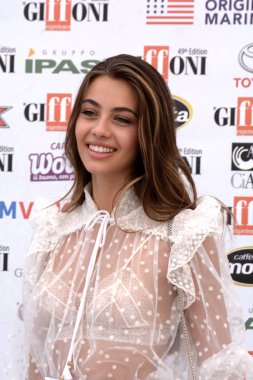 Giffoni Valle Piana, Sa, İtalya - 20 Temmuz 2019 : Elisa Visari Giffoni Film Festivali'nde 2019 - 20 Temmuz 2019'da Giffoni Valle Piana, İtalya.