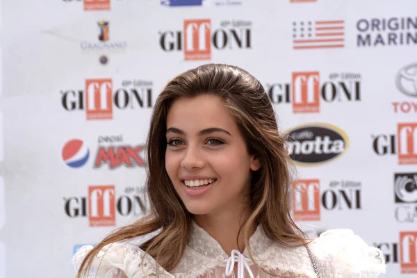 Giffoni Valle Piana, Sa, İtalya - 20 Temmuz 2019 : Elisa Visari Giffoni Film Festivali'nde 2019 - 20 Temmuz 2019'da Giffoni Valle Piana, İtalya.