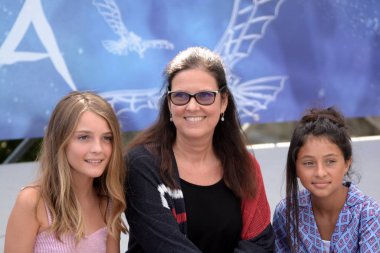 Giffoni Valle Piana, Sa, İtalya - 24 Temmuz 2019 : Elisa Del Genio, Eleonora Andreatta ve Ludovica Nasti Giffoni Film Festivali 2019'da - 24 Temmuz 2019'da Giffoni Valle Piana, İtalya.