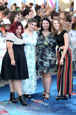 Giffoni Valle Piana, Sa, İtalya - 23 Temmuz 2019: Oyuncular: Dolcissime, Giulia Barbuto, Alice Manfredi, Margherita De Francisco, Giulia Fiorellino Giffoni Film Festivali 2019 - 23 Temmuz 2019 tarihinde Giffoni Valle Piana, İtalya