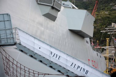 İtalya: İtalyan Donanma Gemisi Salerno 'da, Eylül 2019.