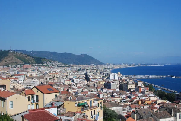 イタリア サレルノ海の風景 2020年7月16日 — ストック写真