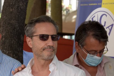 İtalya: İtalyan siyasetçi Stefano Caldoro bir halk toplantısında Salerno 'da konuştu. 26 Ağustos 2020.