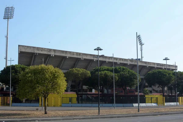 İtalya: Salerno 'daki Arechi Stadyumu manzarası, 1 Eylül 2020.