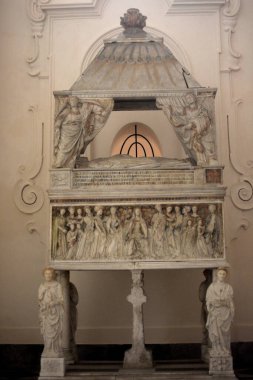 İtalya: Salerno Katedrali 'nin iç görünümü, 4 Eylül 2020.