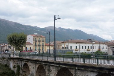 İtalya: Polla, Güney İtalya 'da şehir manzarası, 28 Eylül 2020.