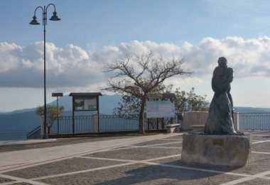 İtalya: Trentinara, Güney İtalya 'da şehir manzarası, 9 Ekim 2020.