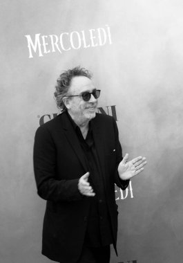 GIFFONI VALLE PIANA - 25 Temmuz 2025: Tim Burton Giffoni Film Festivali 2025 - 25 Temmuz 2025 tarihinde Giffoni Valle Piana, İtalya.