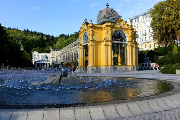 Marianske Lazne Tschechien September 2017 Nachmittagsblick Auf Den Singenden Brunnen — Stockfoto