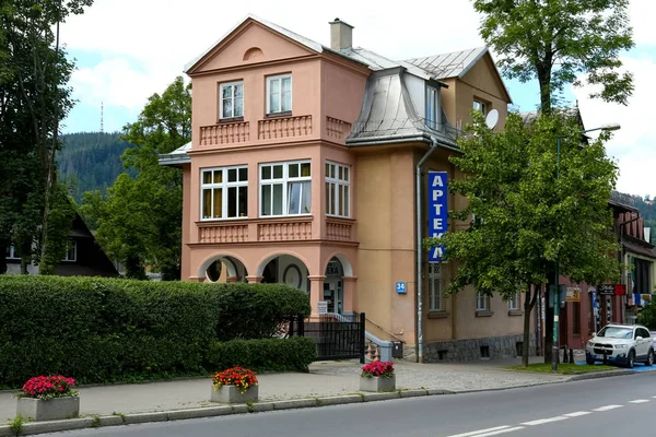 Zakopane Polen Augusti 2017 Bostadshus Som Ett Apotek Idag Verksamt — Stockfoto