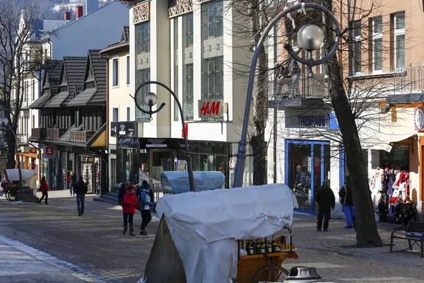 Zakopane Polonya Mart 2018 Krupowki Caddesi Üzerinde Çeşitli Stilleri Binalarda — Stok fotoğraf